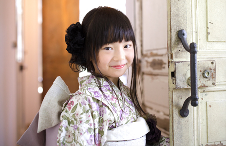age 7 Shichi-Go-San Girl